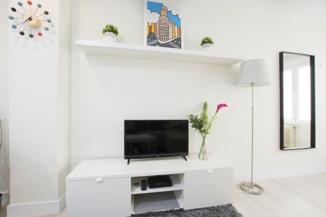 New And Cozy-Studio-Chueca Мадрид Екстериор снимка